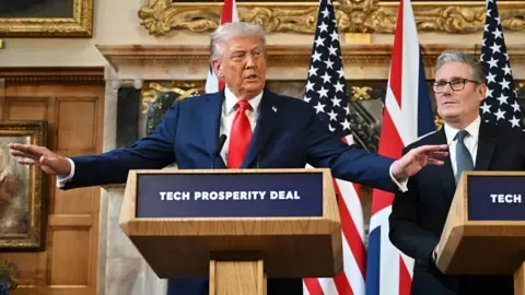 Donald Trump Proposes Starmer Could Deploy Armed Forces to Secure UK Frontiers